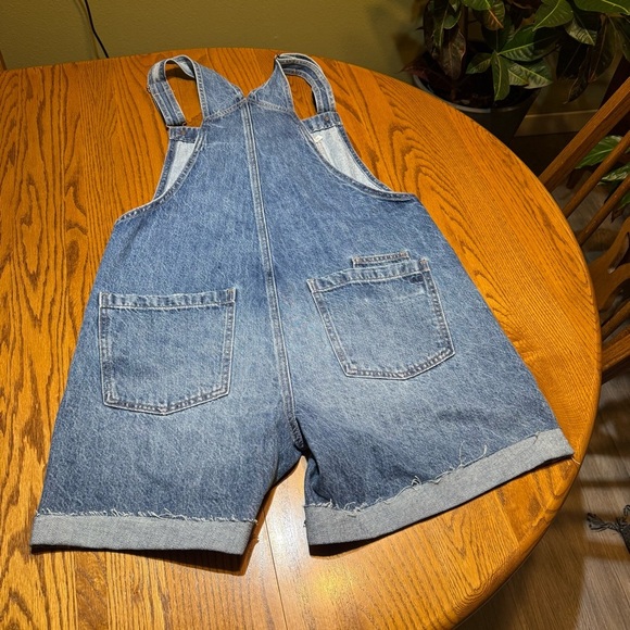 American Eagle Denim Overall Shorts Size Medium - Picture 4 of 4